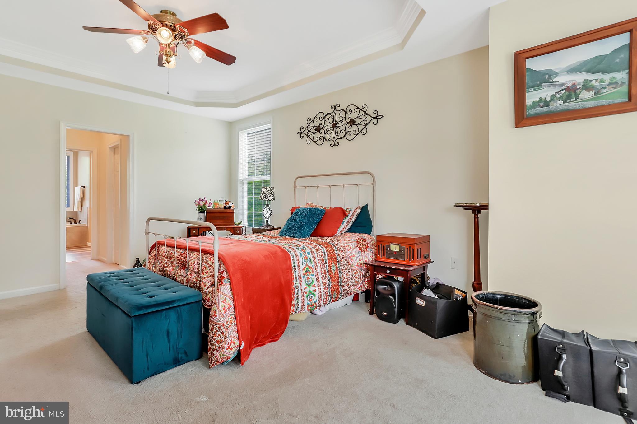 POINT VIEW ESTATES - Residential