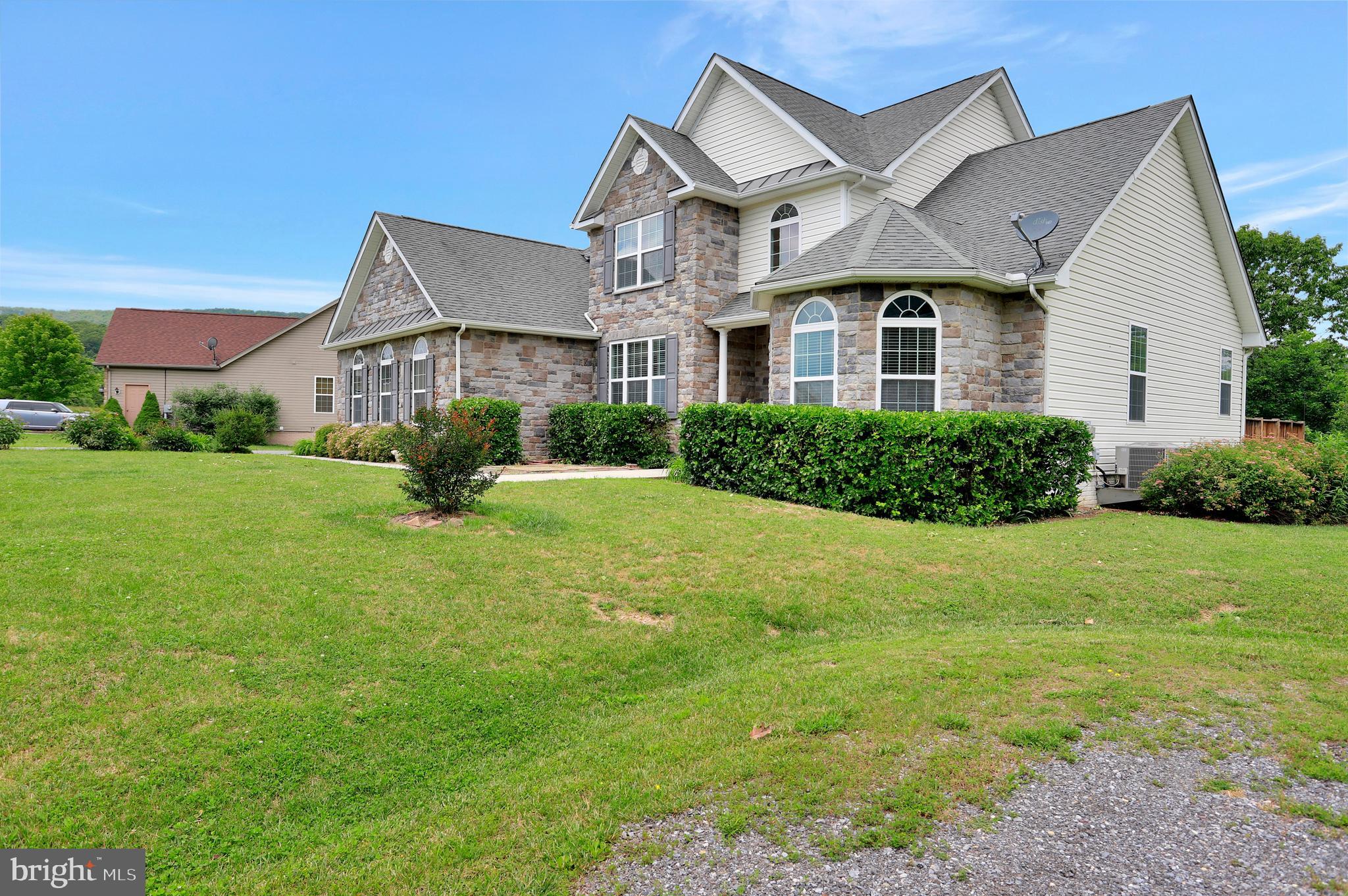 POINT VIEW ESTATES - Residential