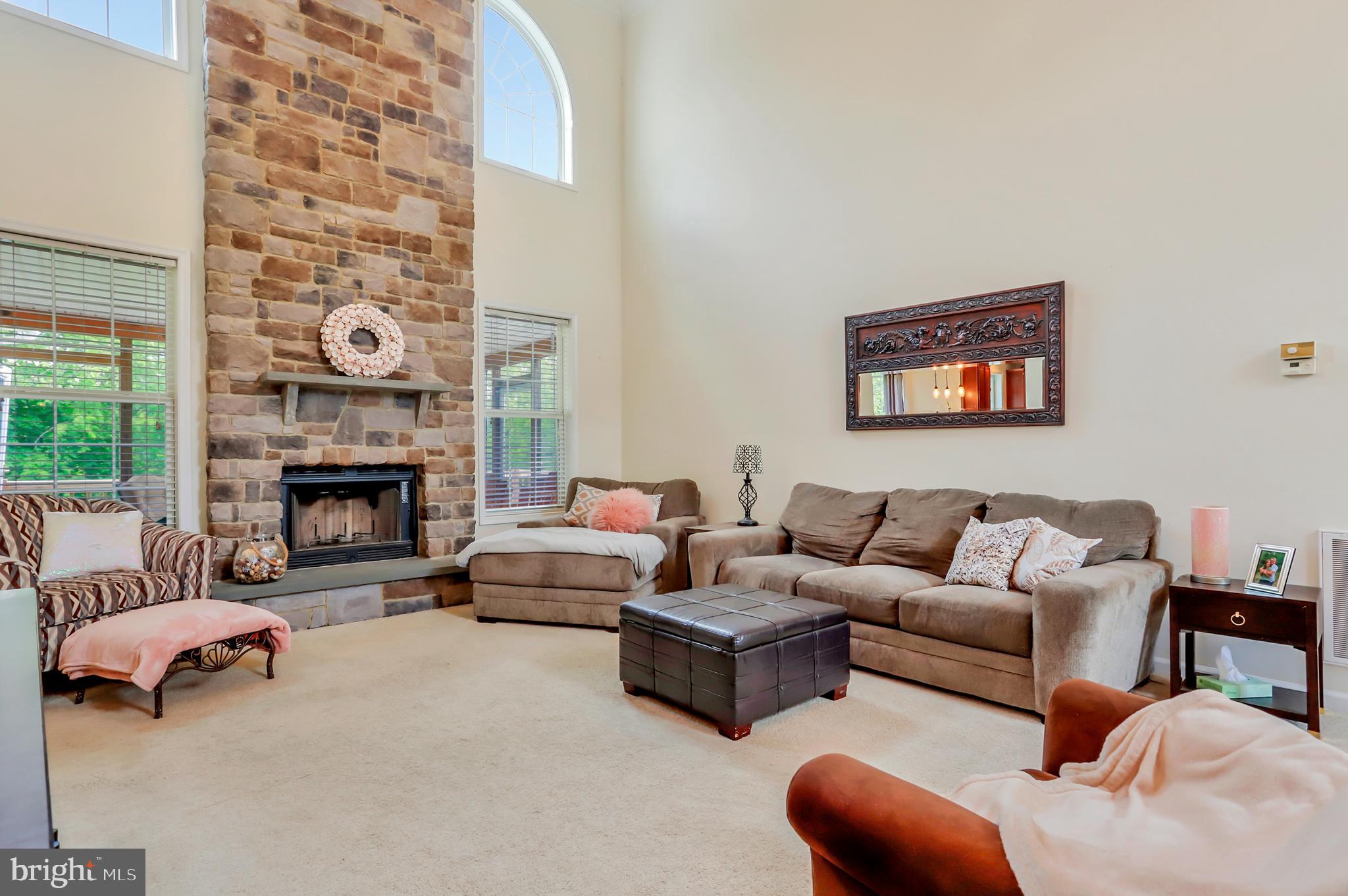 POINT VIEW ESTATES - Residential