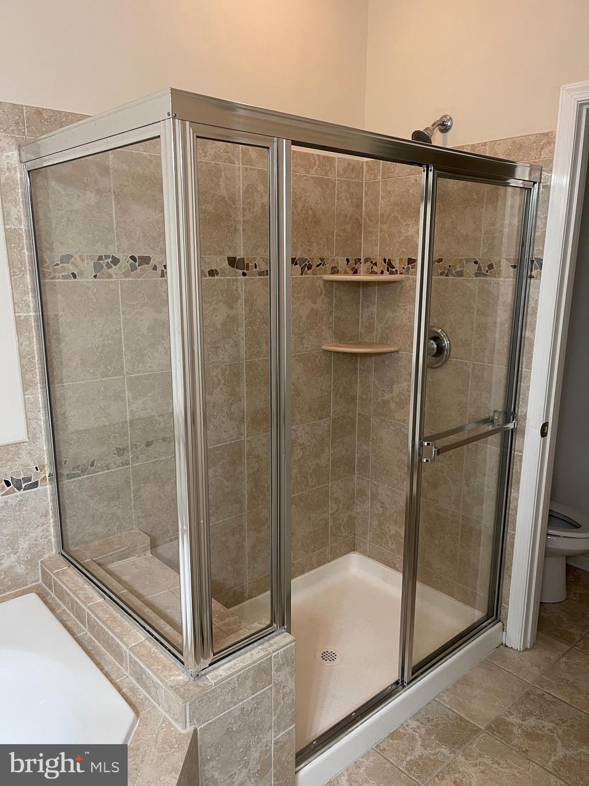 ELKRIDGE CROSSING - Residential Lease