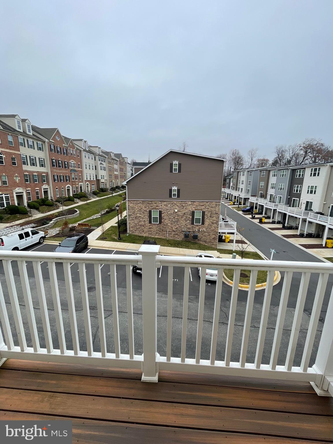 ELKRIDGE CROSSING - Residential Lease