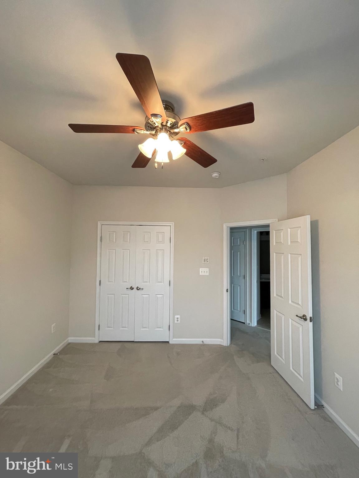 ELKRIDGE CROSSING - Residential Lease