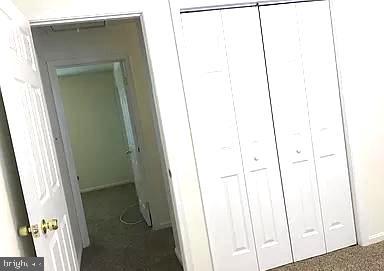 FOREST KNOLLS - Residential Lease