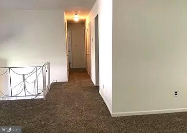 FOREST KNOLLS - Residential Lease