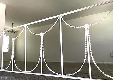 FOREST KNOLLS - Residential Lease