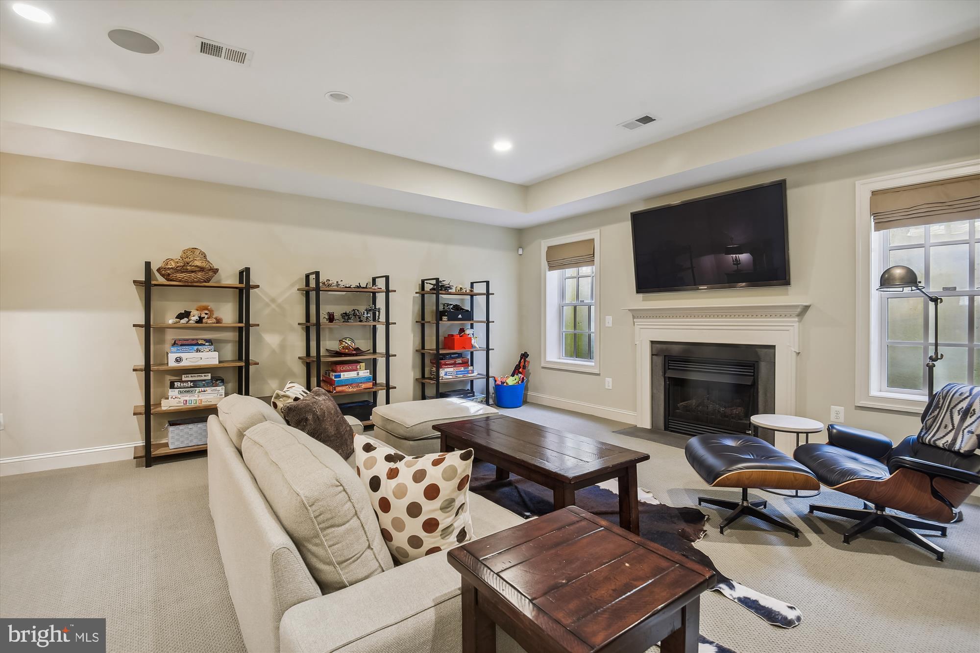 POTOMAC PLACE - Residential