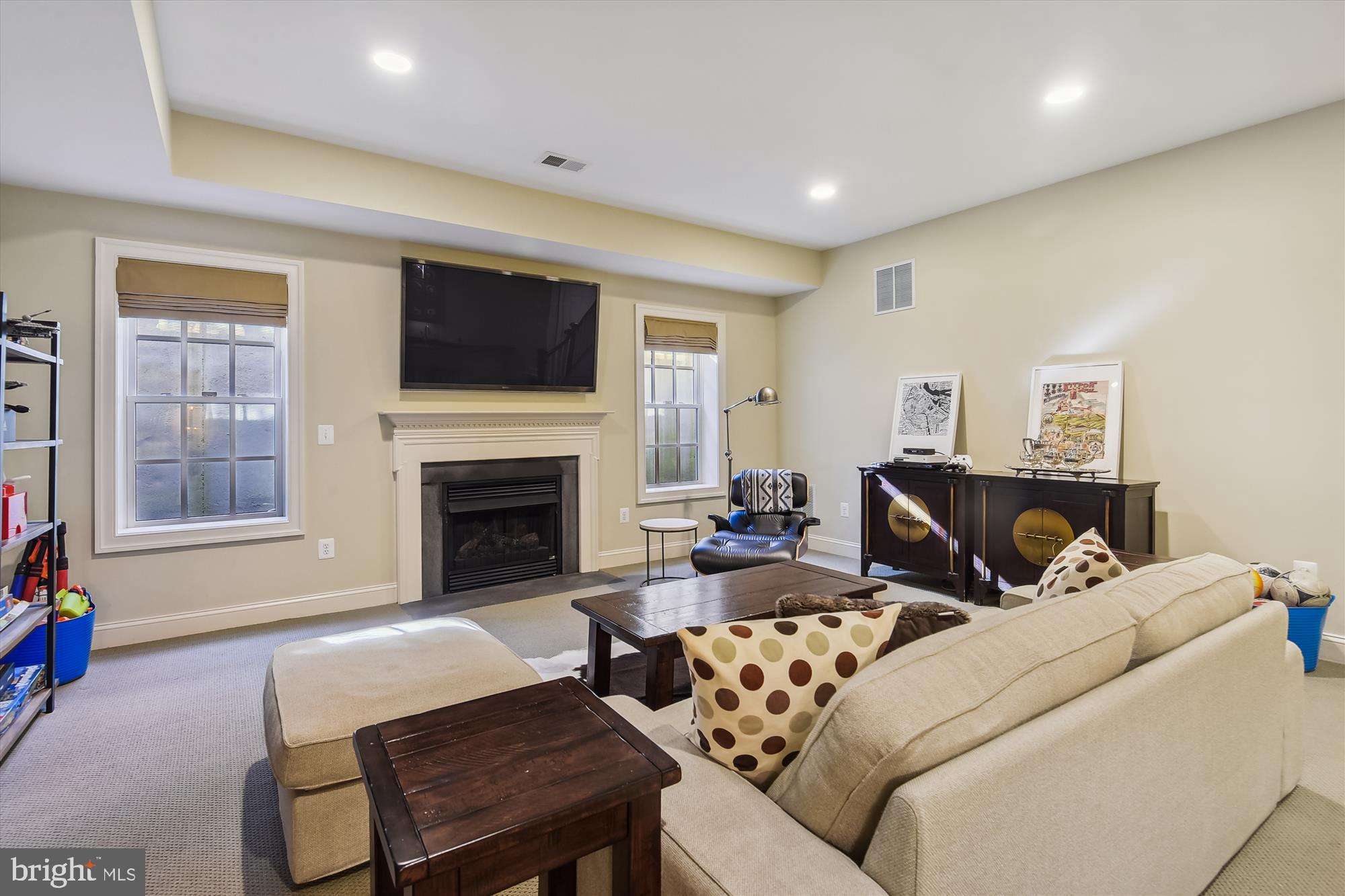 POTOMAC PLACE - Residential