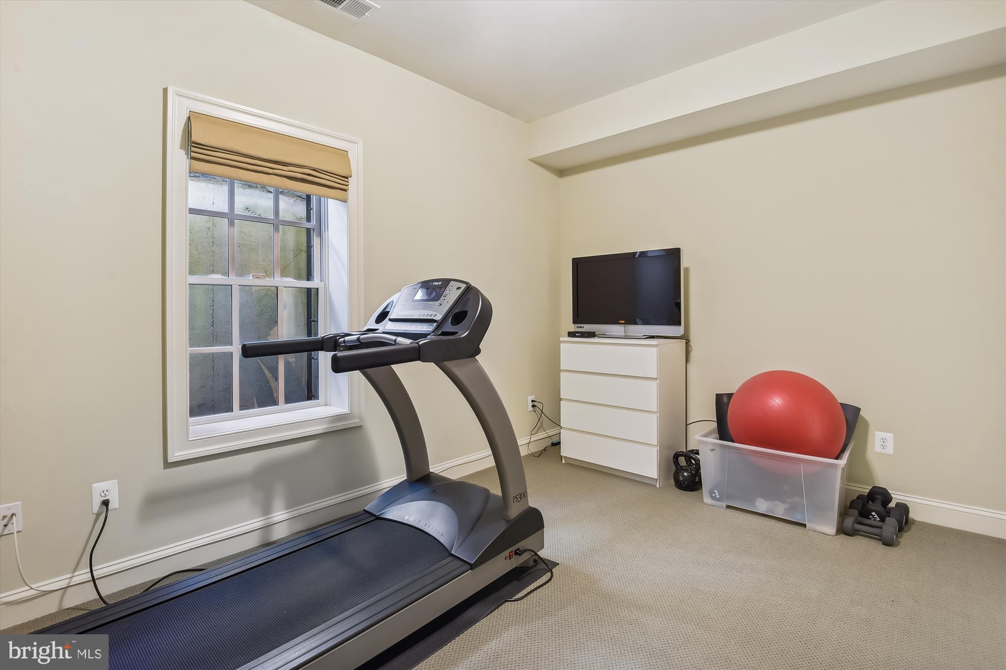 POTOMAC PLACE - Residential