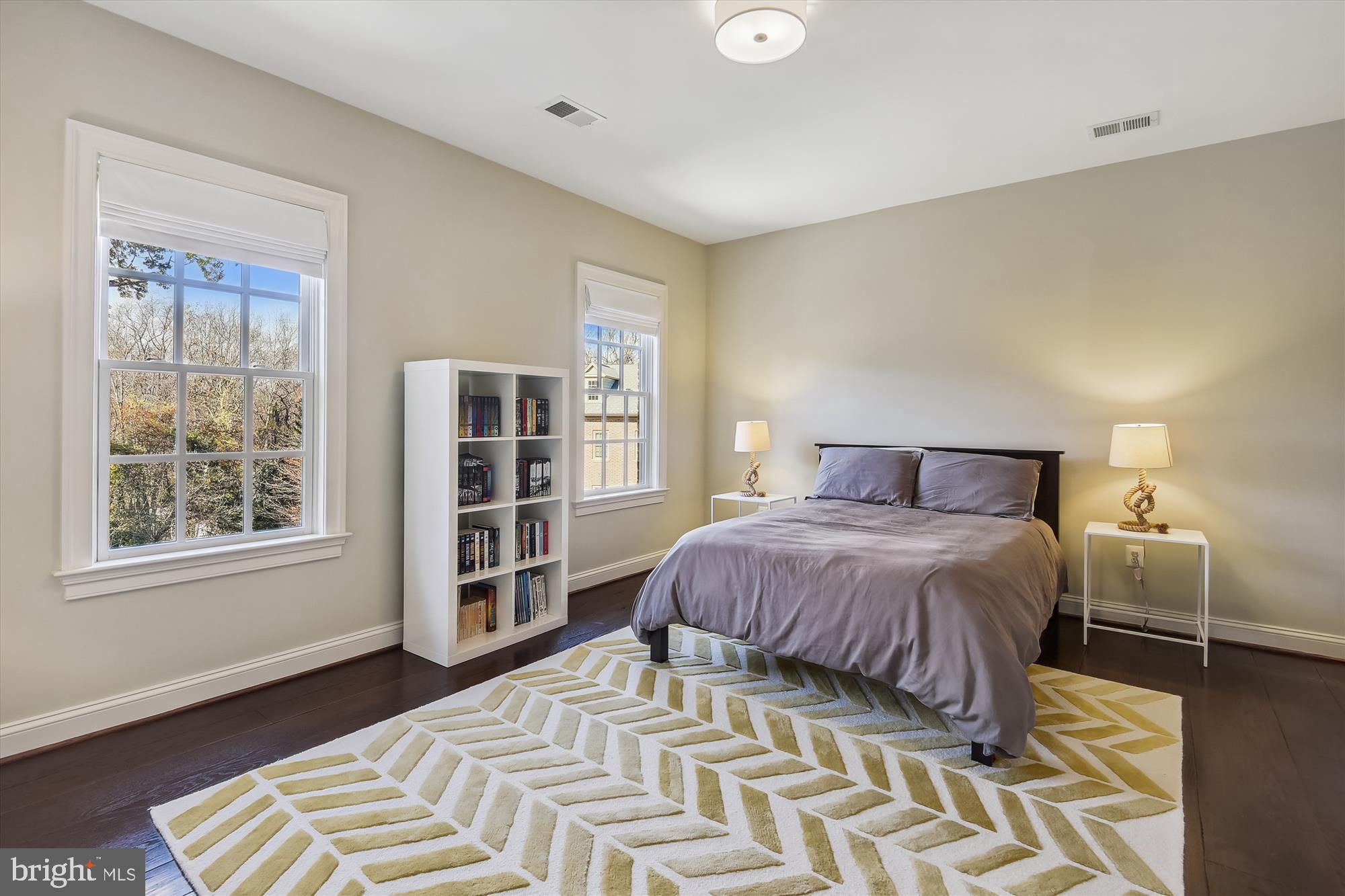 POTOMAC PLACE - Residential