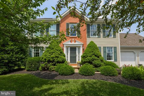 Photo of 1030 LEHN DR, LANCASTER, PA 17601 (MLS # PALA2038644)