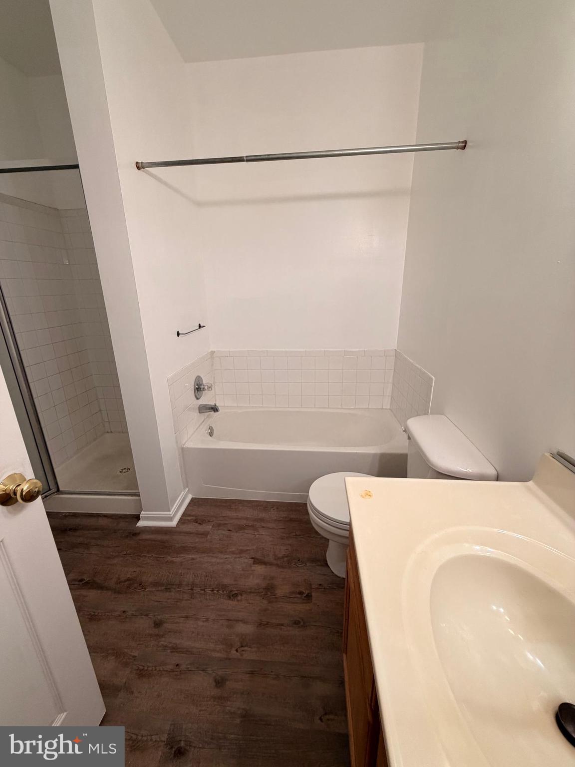 HAMPSHIRE HALL CONDO - Residential