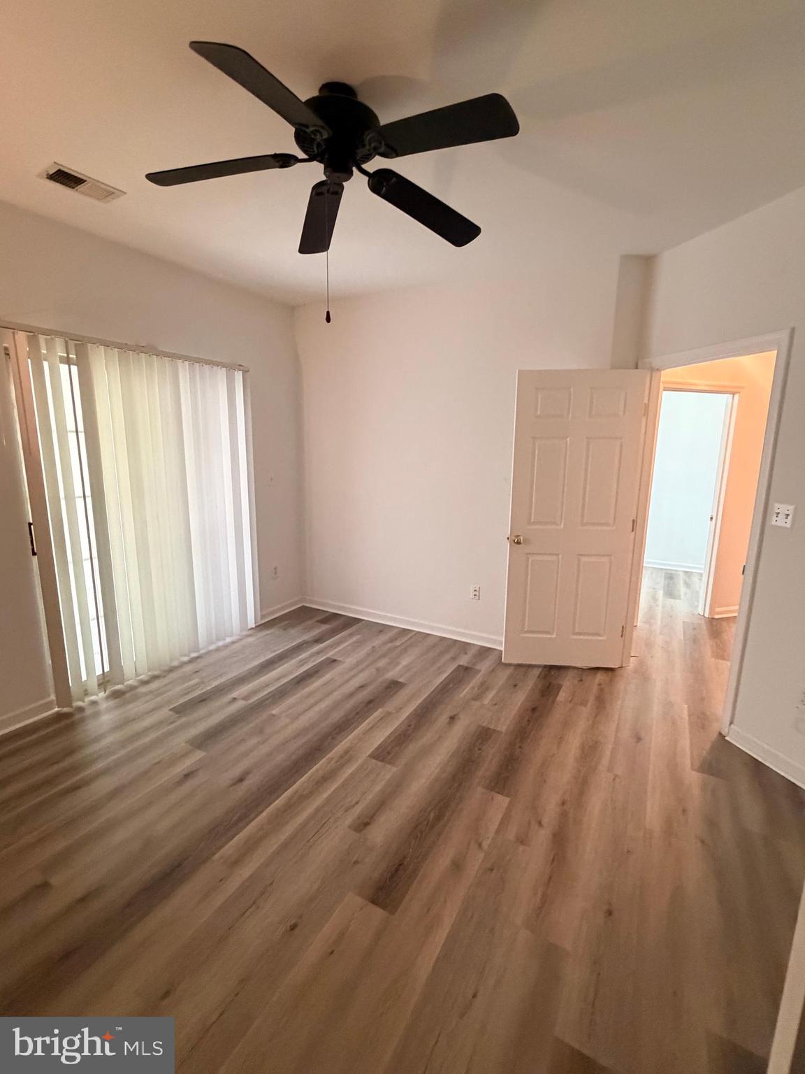 HAMPSHIRE HALL CONDO - Residential