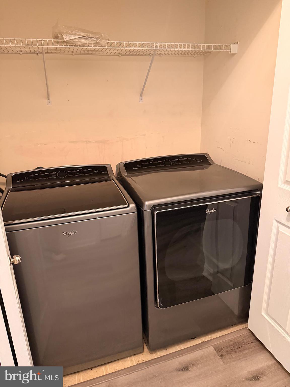 HAMPSHIRE HALL CONDO - Residential