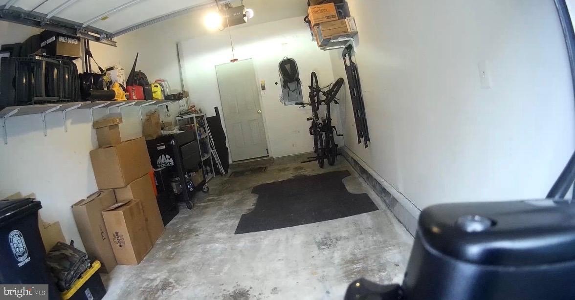 HAMPSHIRE HALL CONDO - Residential