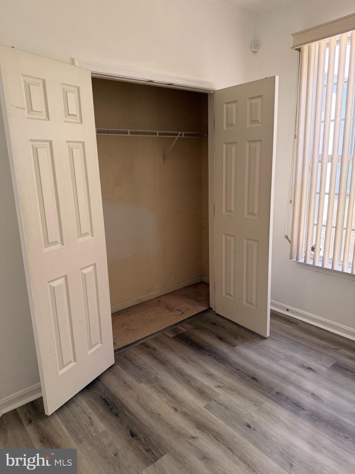 HAMPSHIRE HALL CONDO - Residential