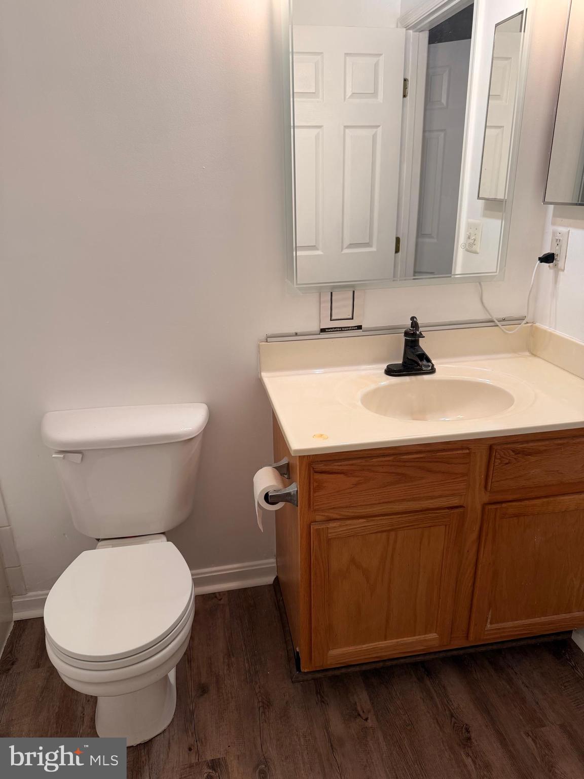 HAMPSHIRE HALL CONDO - Residential