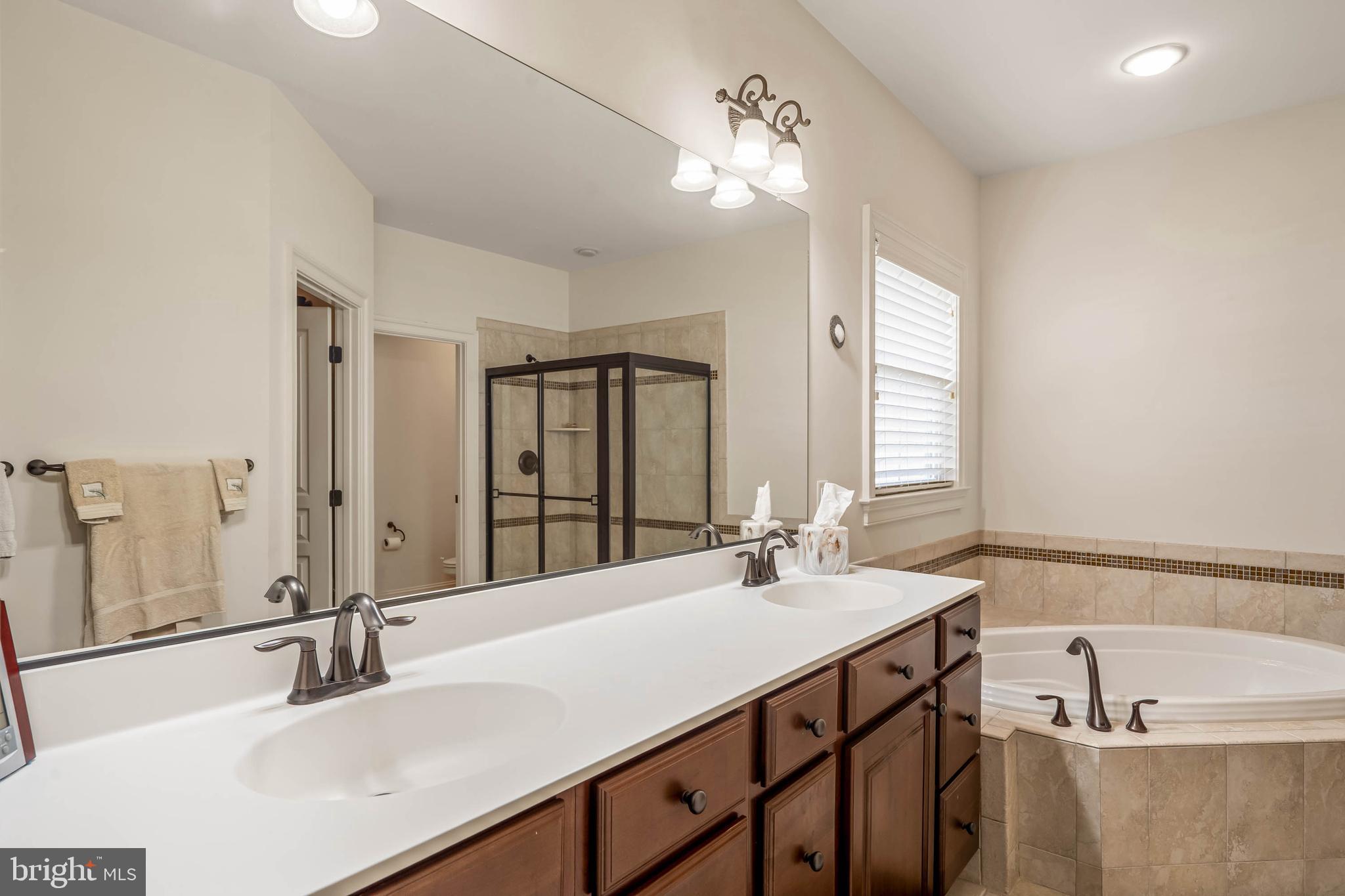 BAY FOREST CLUB - Residential