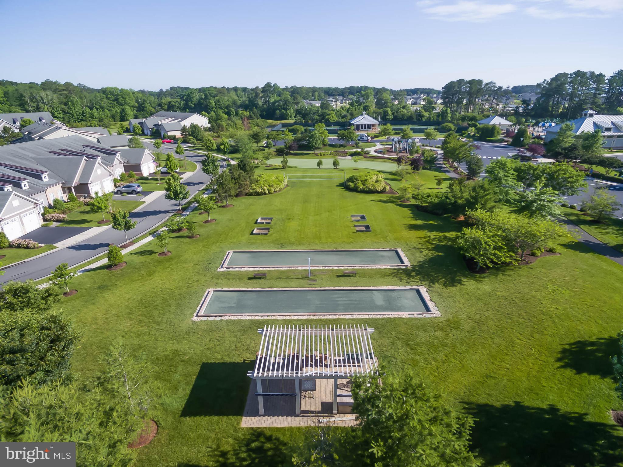 BAY FOREST CLUB - Residential