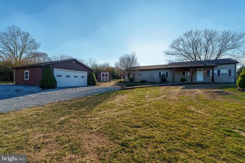 35 CAMP MEETING ROAD JONESTOWN PA 17038