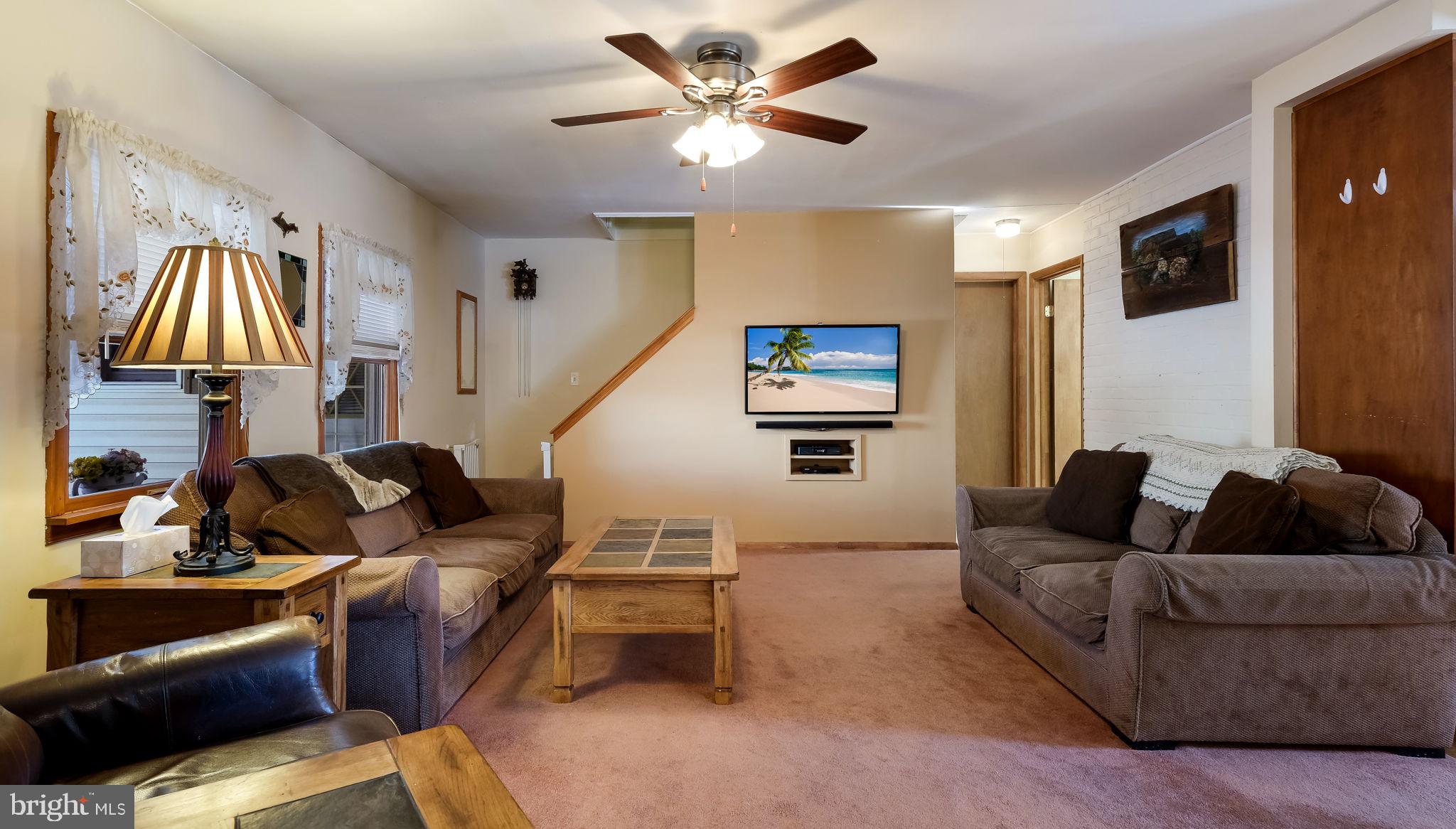 RED CEDAR HILL - Residential