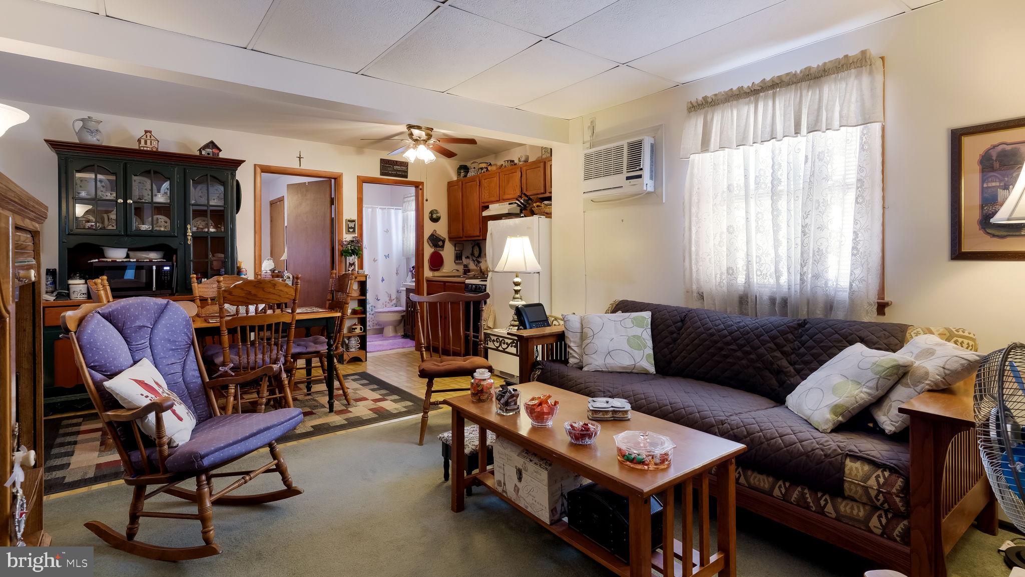 RED CEDAR HILL - Residential