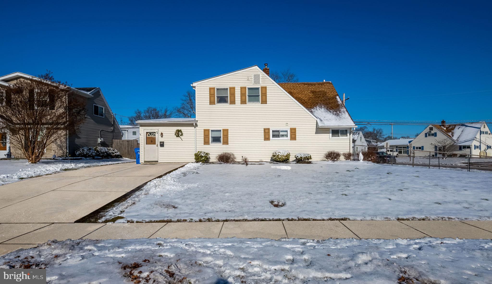 RED CEDAR HILL - Residential