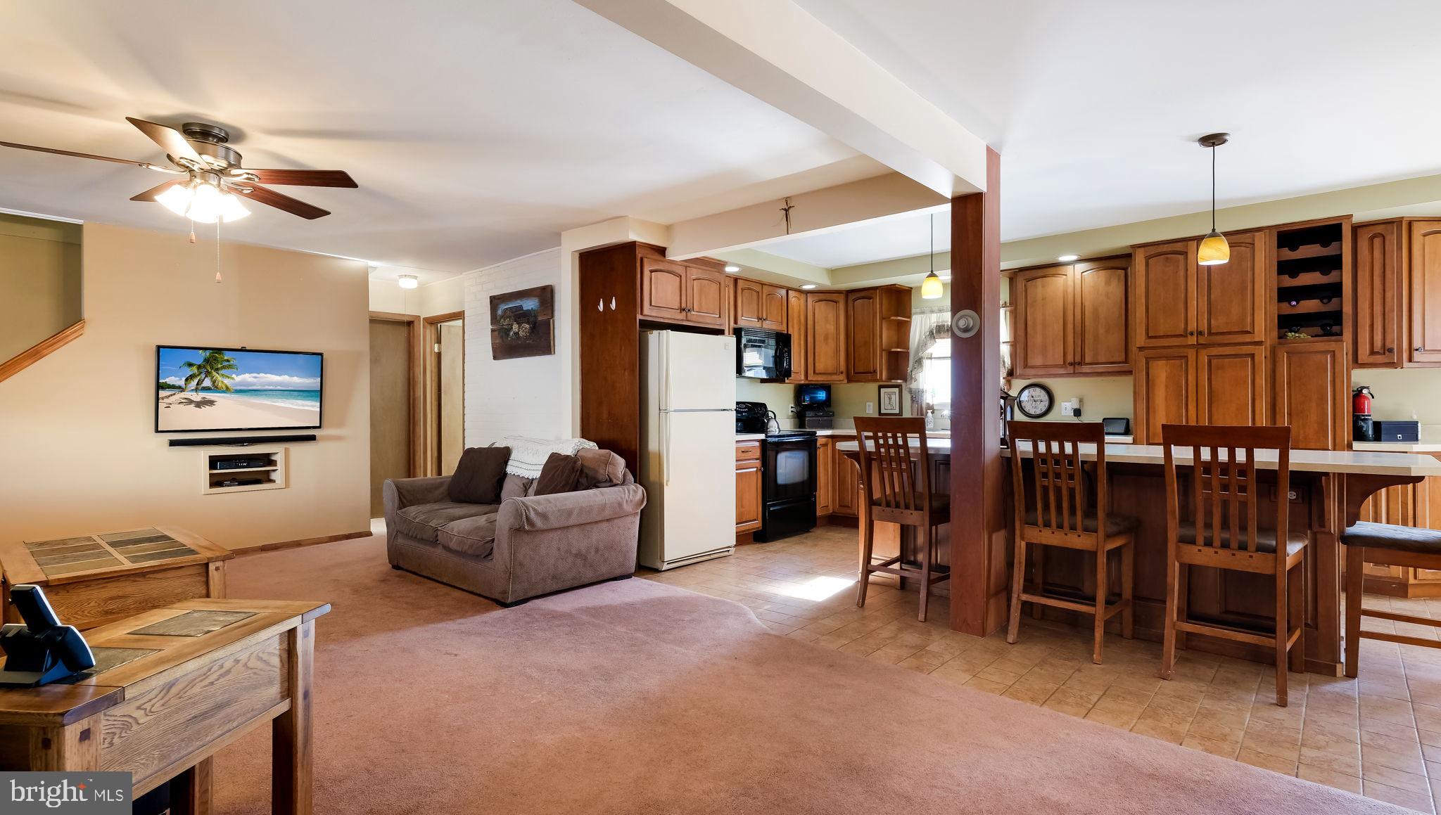 RED CEDAR HILL - Residential