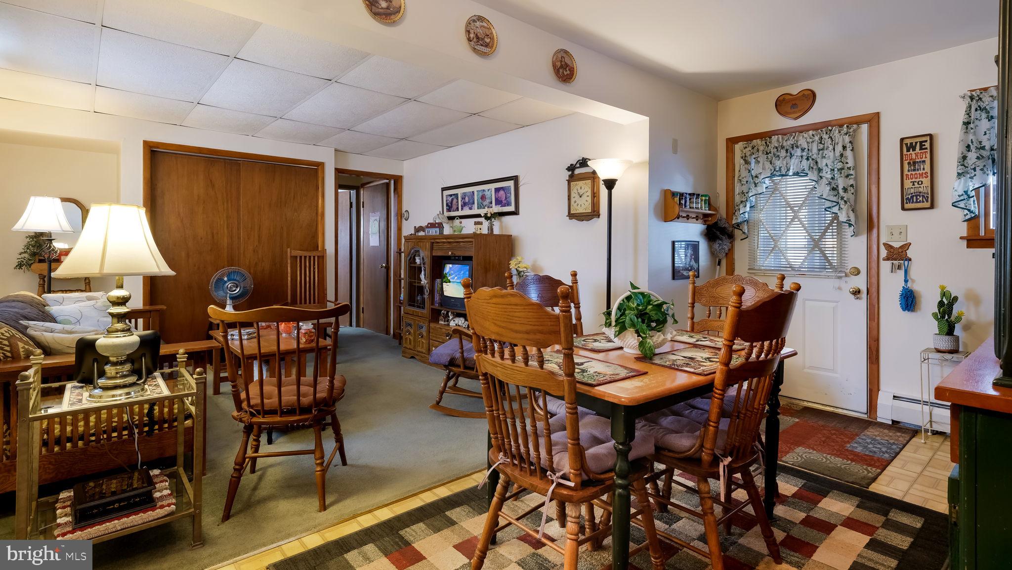 RED CEDAR HILL - Residential