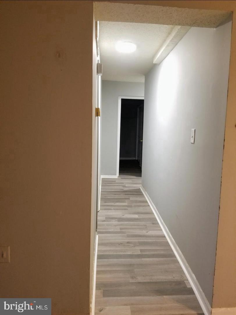 SUITLAND MANOR - Residential Lease