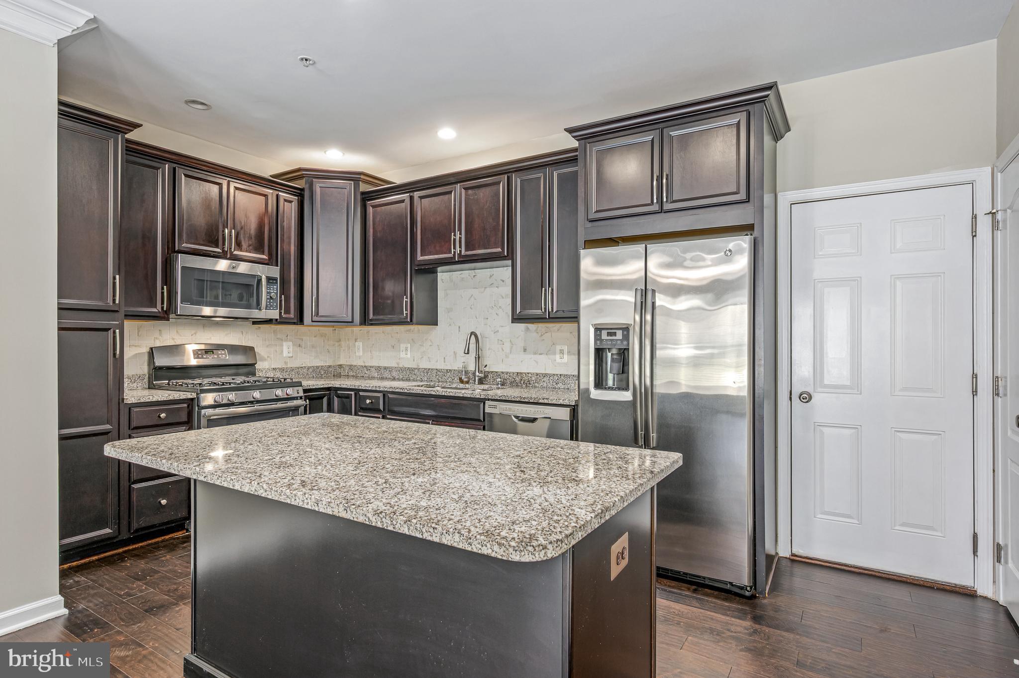 BUCKINGHAM AT LOUDOUN VALLEY - Residential