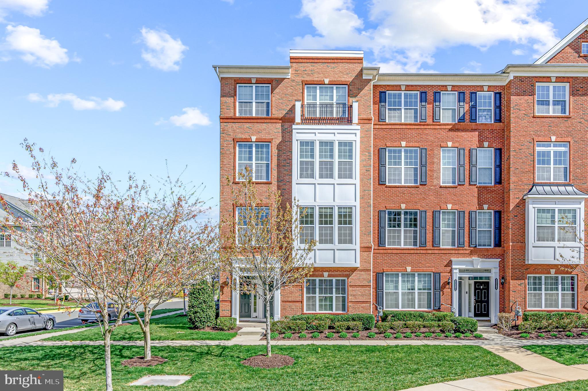 BUCKINGHAM AT LOUDOUN VALLEY - Residential