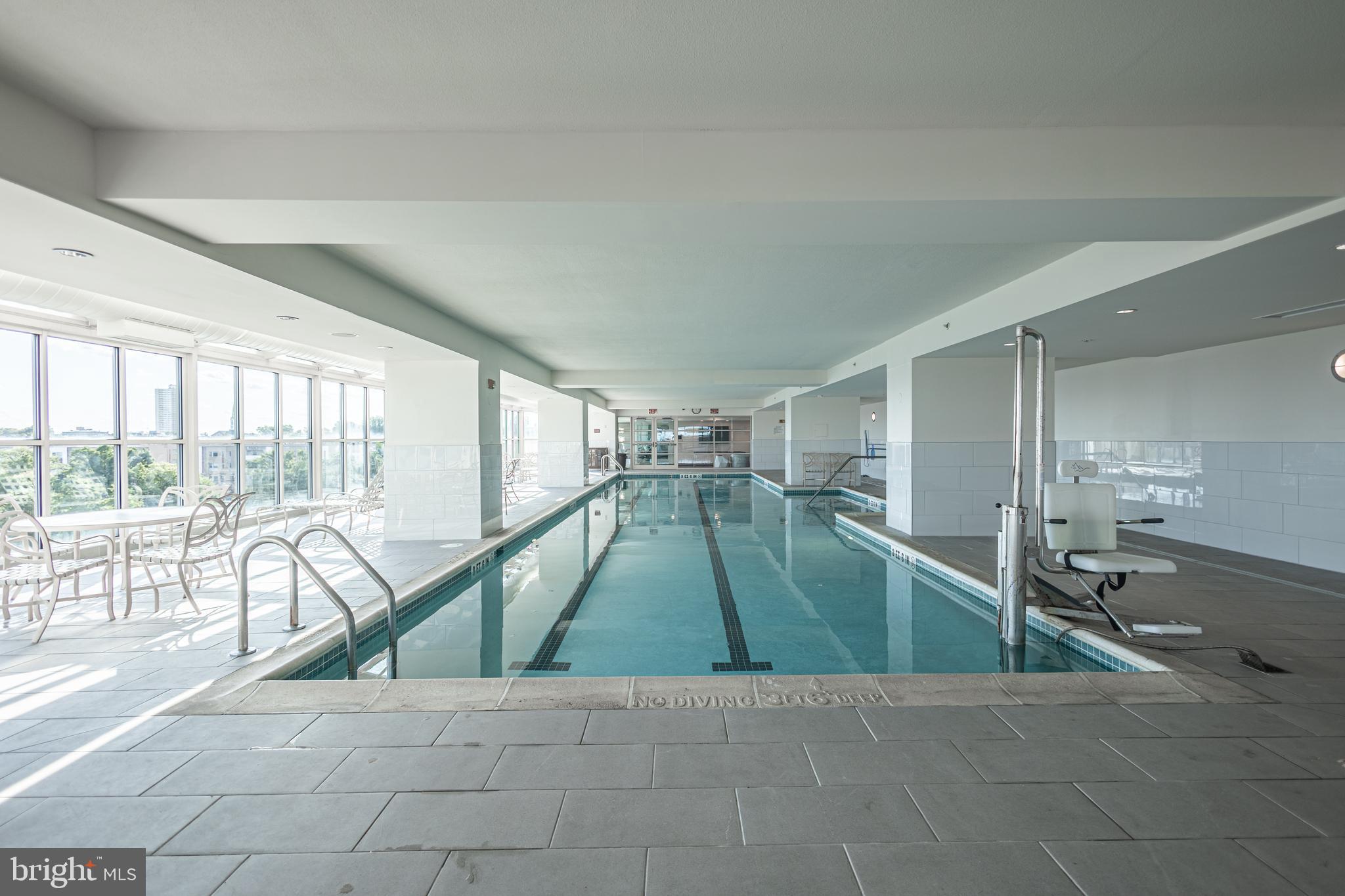 DOCKSIDE CONDOMINIUM - Residential