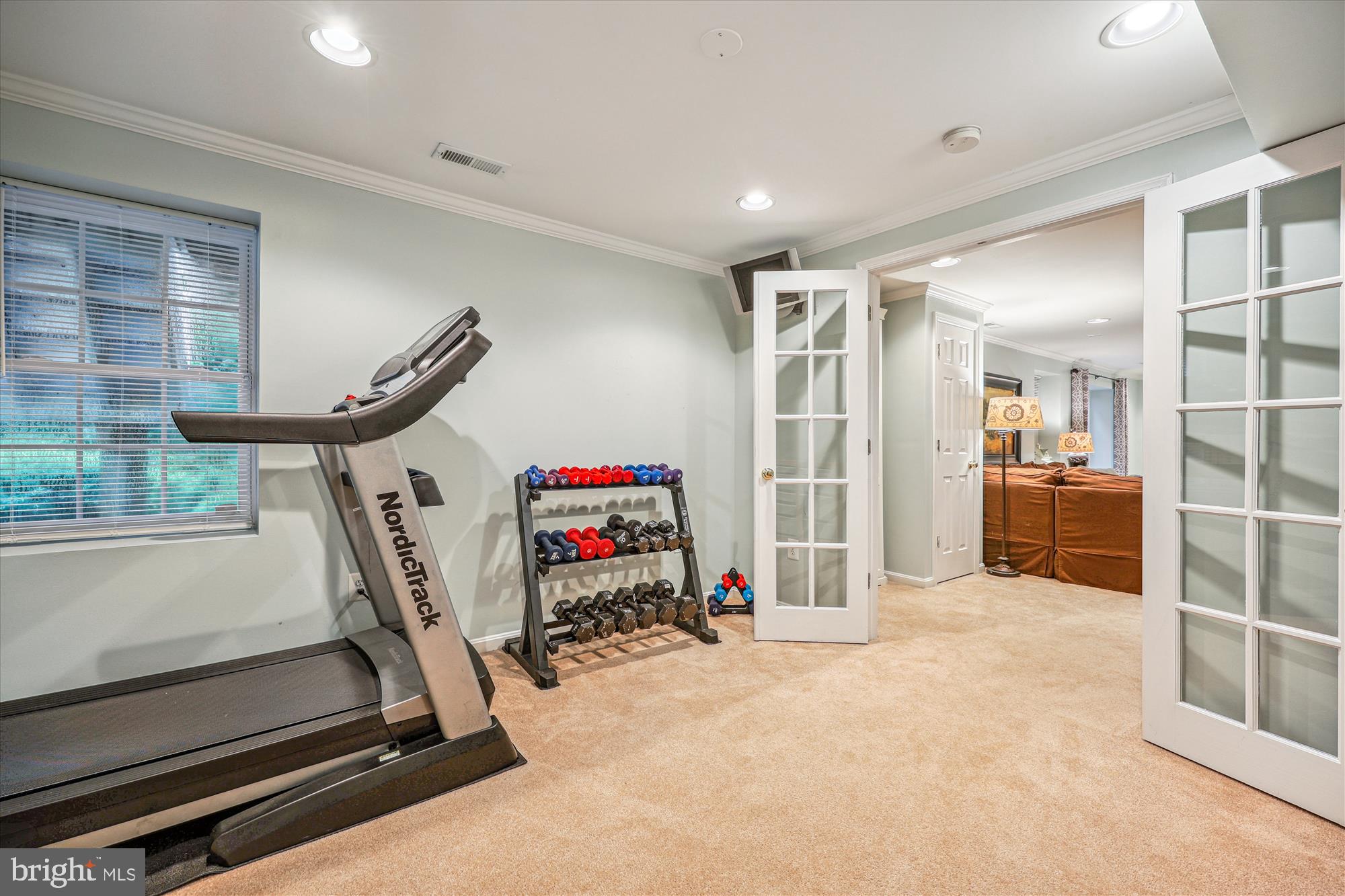 JAMES CREEK - Residential