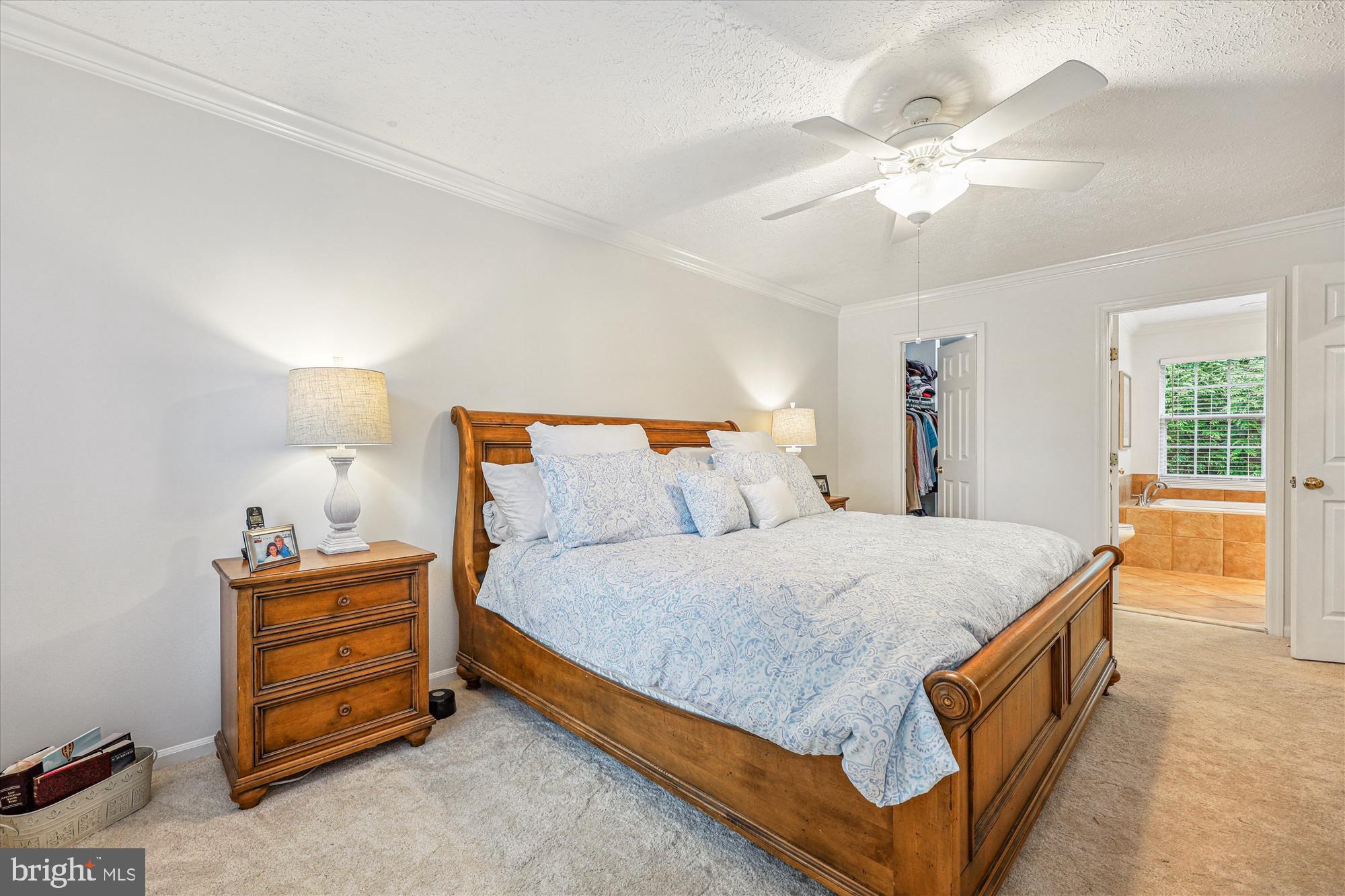 JAMES CREEK - Residential