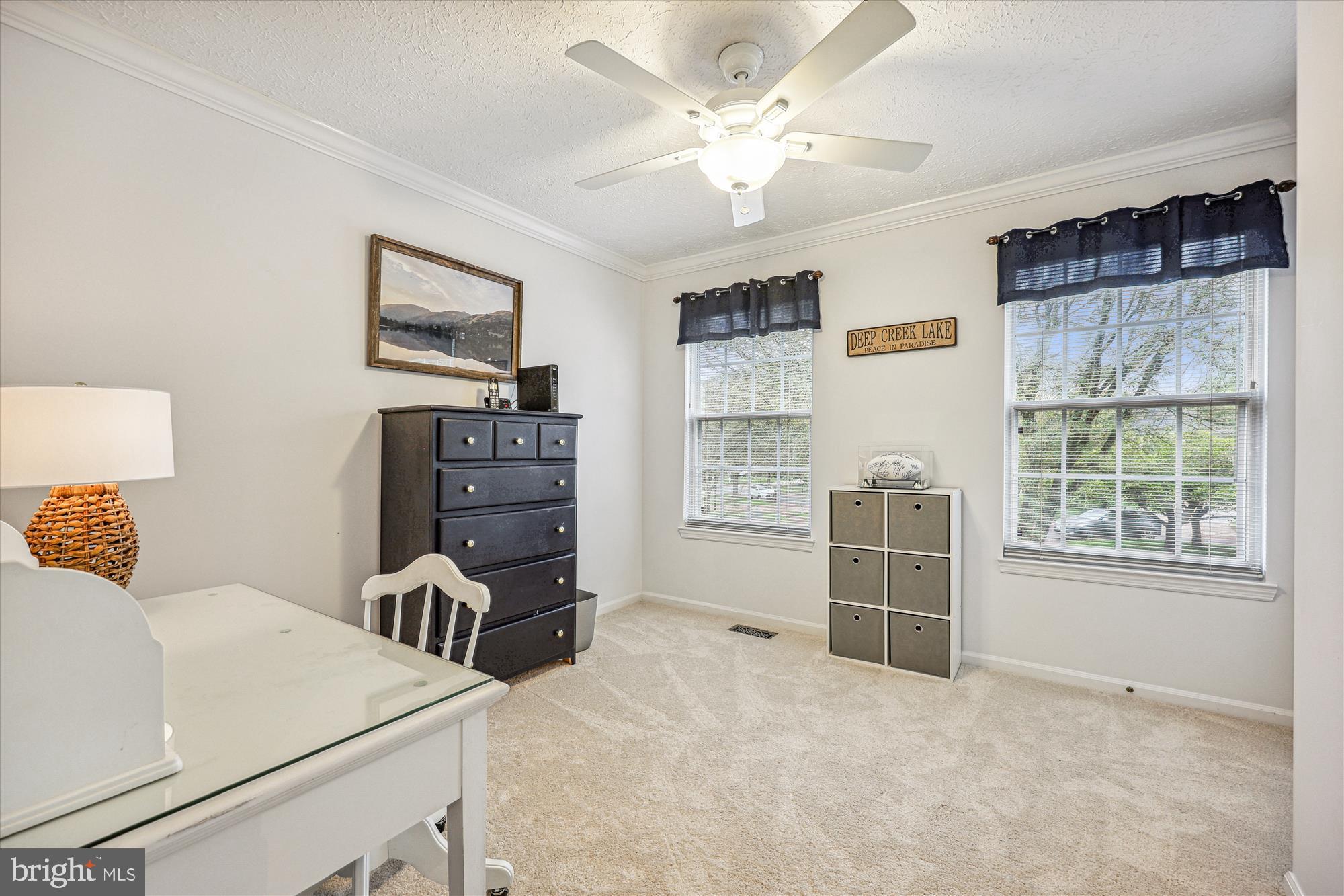 JAMES CREEK - Residential