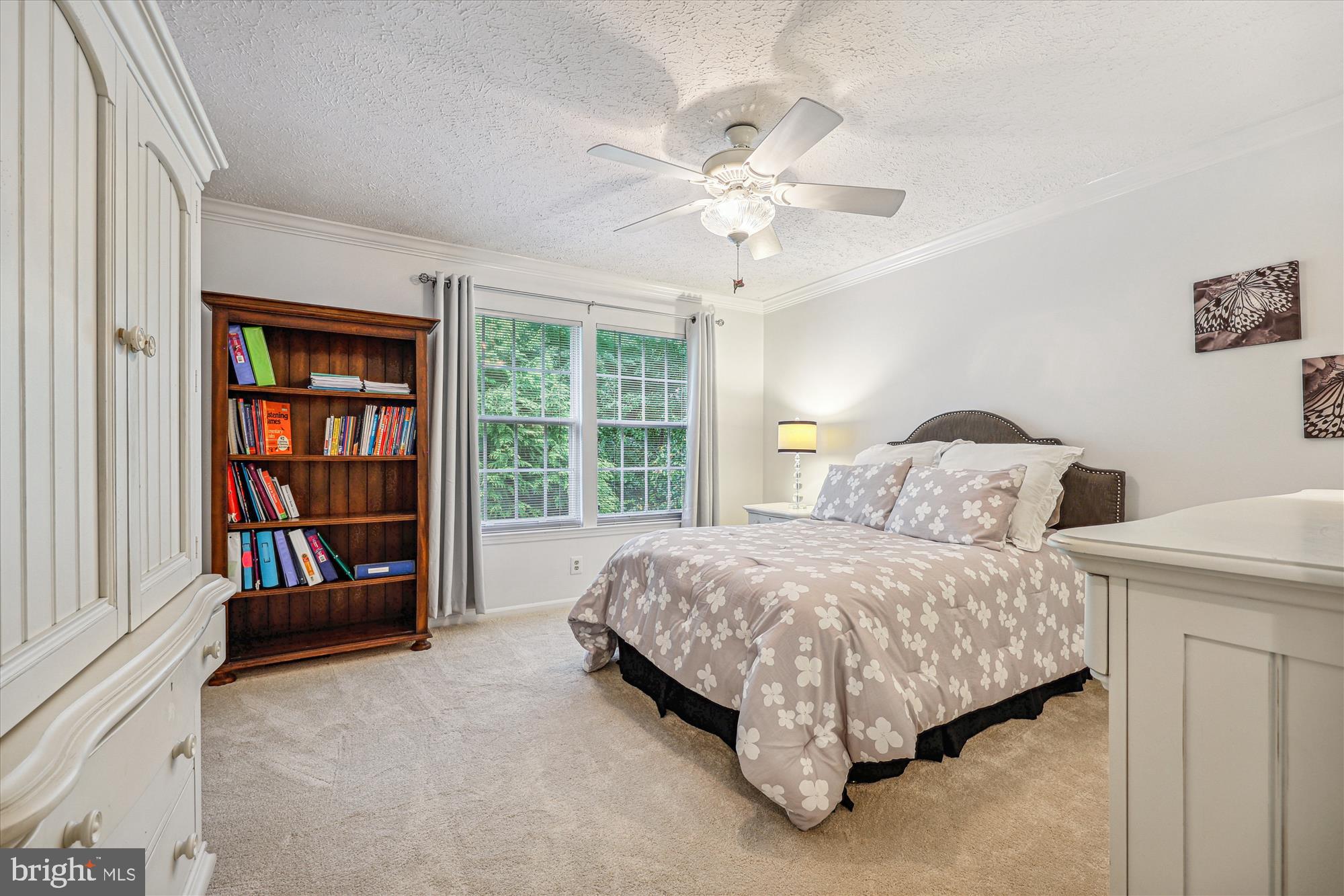 JAMES CREEK - Residential