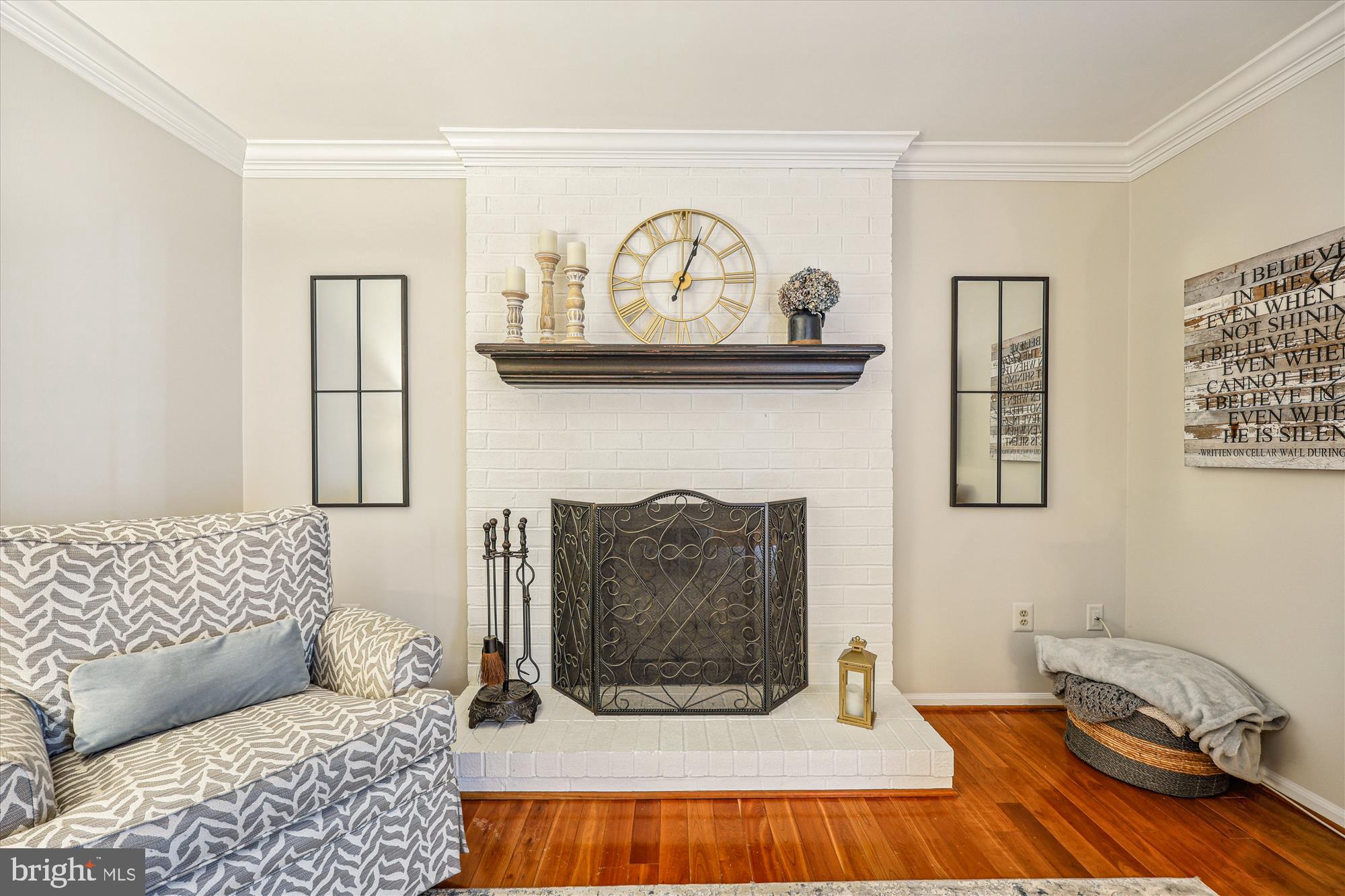 JAMES CREEK - Residential