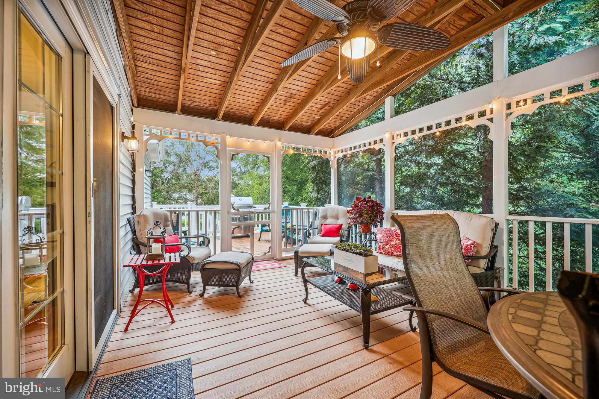 JAMES CREEK - Residential