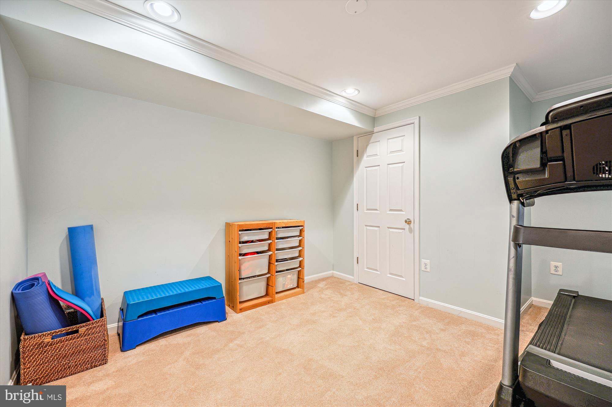 JAMES CREEK - Residential