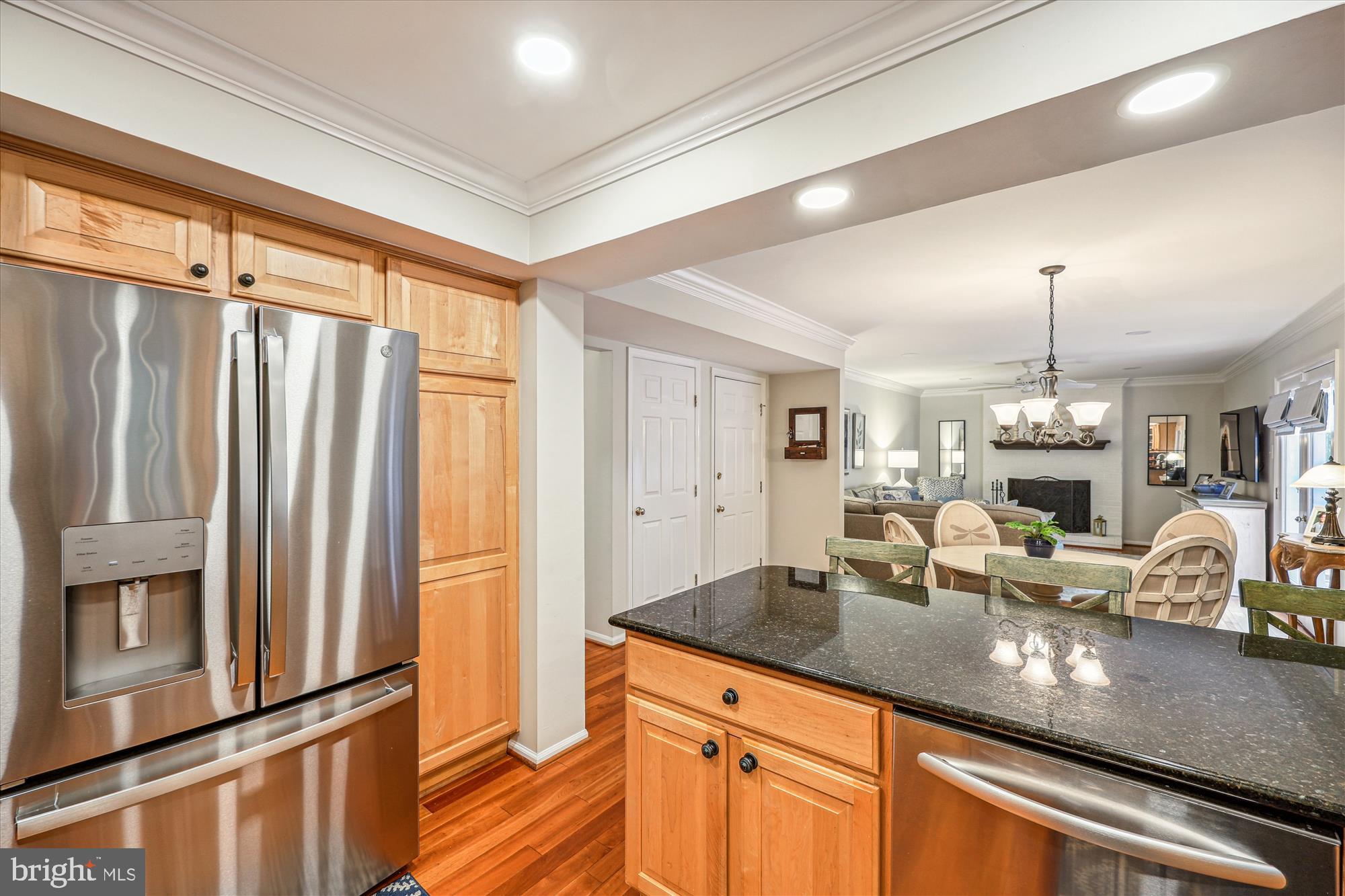 JAMES CREEK - Residential