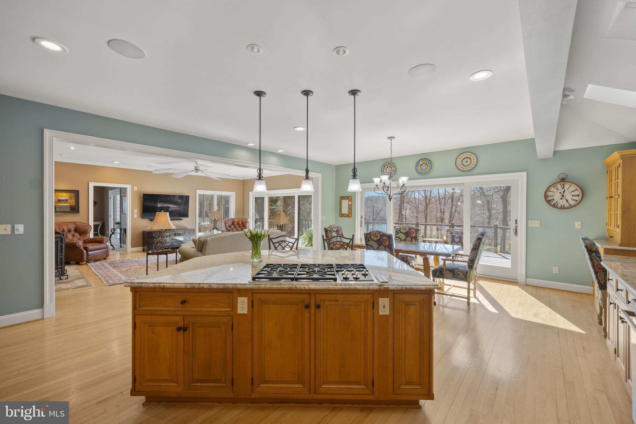 THE DOWNS - Residential