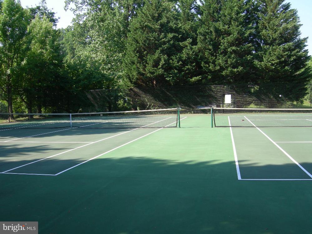 THE DOWNS - Residential