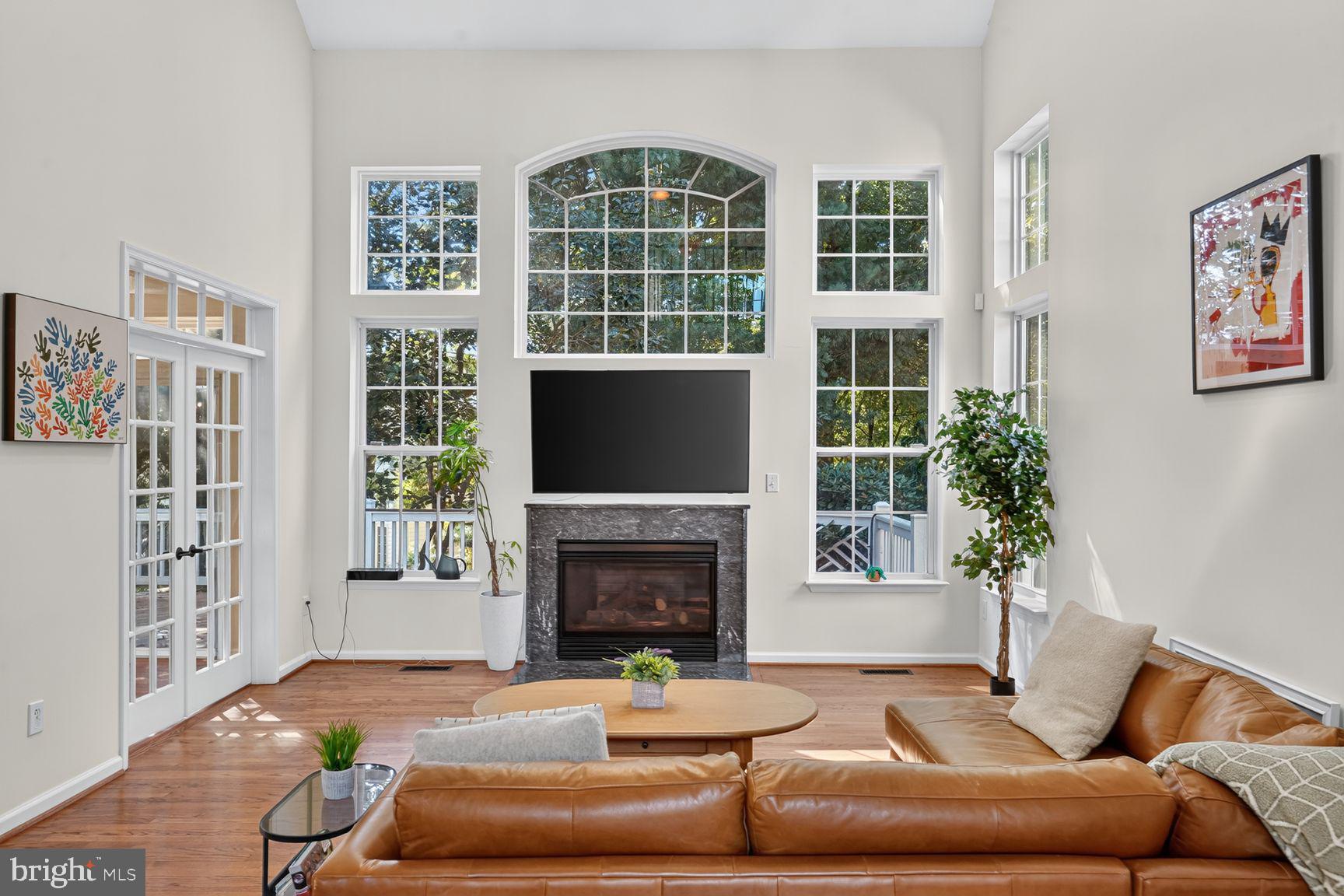 5909 BRIGHT FLOW MEWS