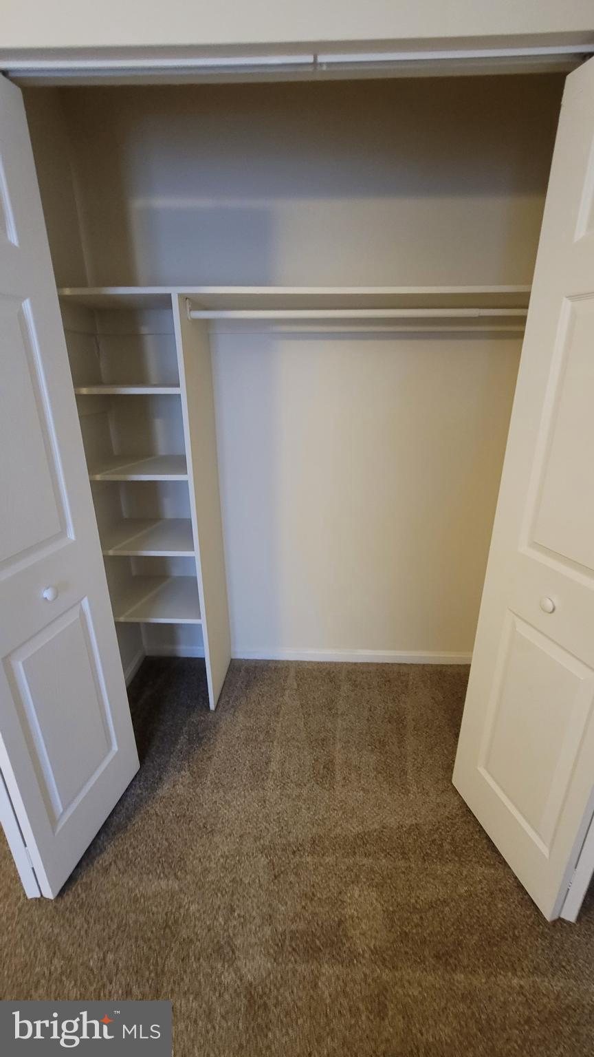 ST CHARLES SUB - DORCHESTER - Residential Lease