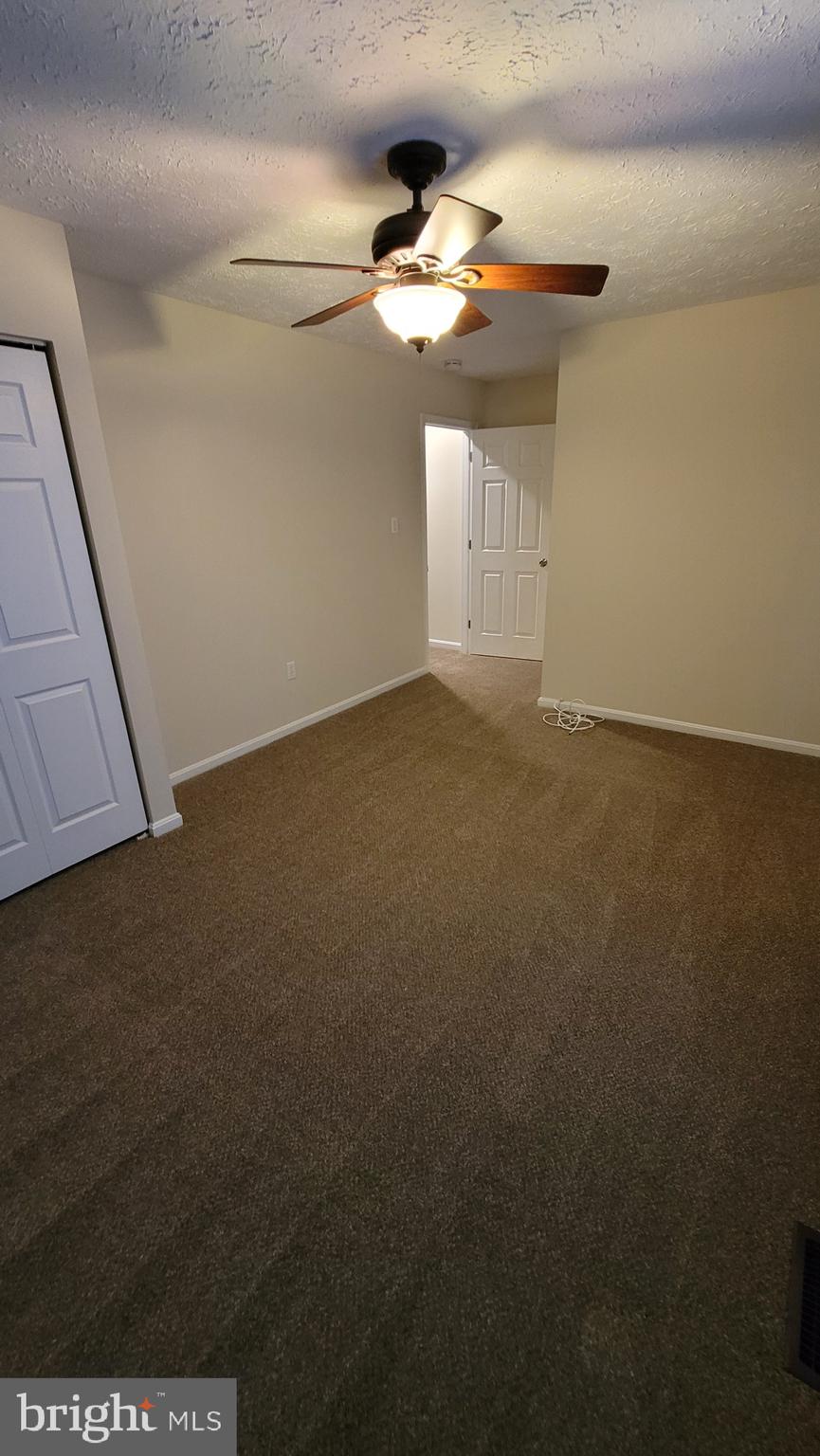 ST CHARLES SUB - DORCHESTER - Residential Lease