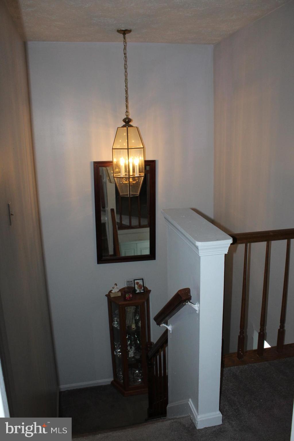 HAMPSHIRE - Residential