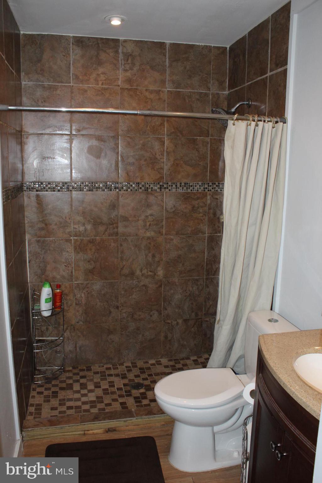 HAMPSHIRE - Residential