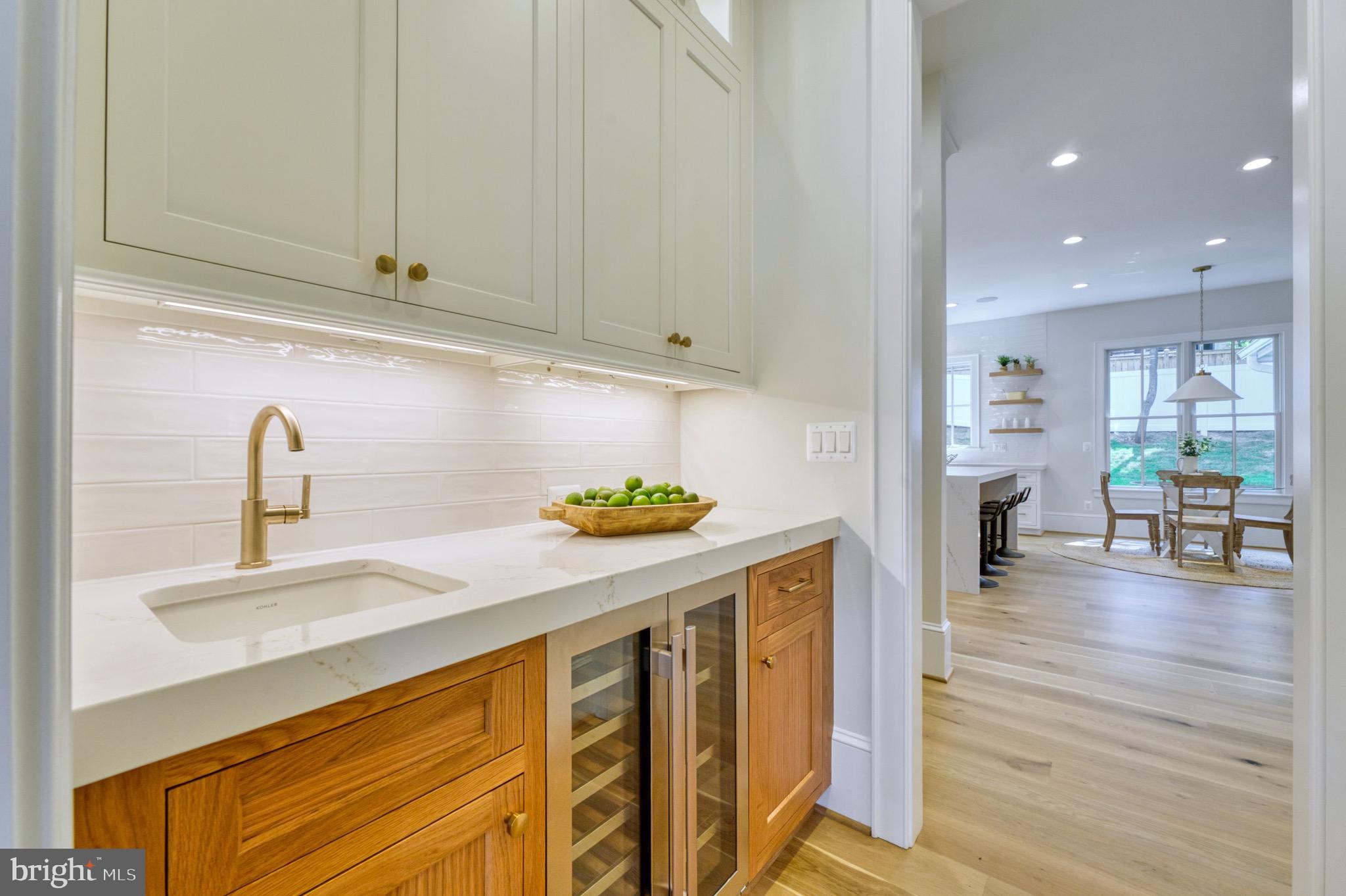 CHESTERBROOK GARDENS - Residential