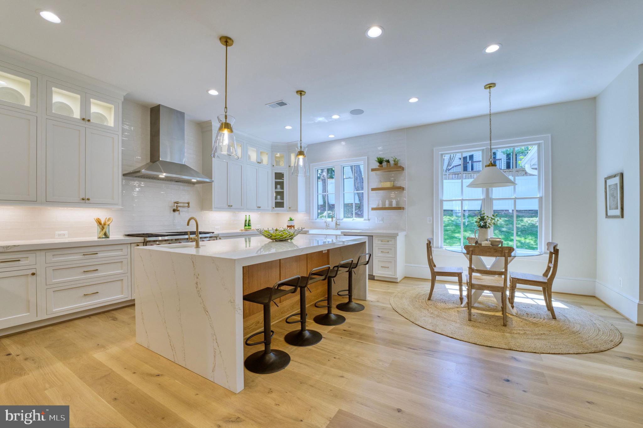 CHESTERBROOK GARDENS - Residential