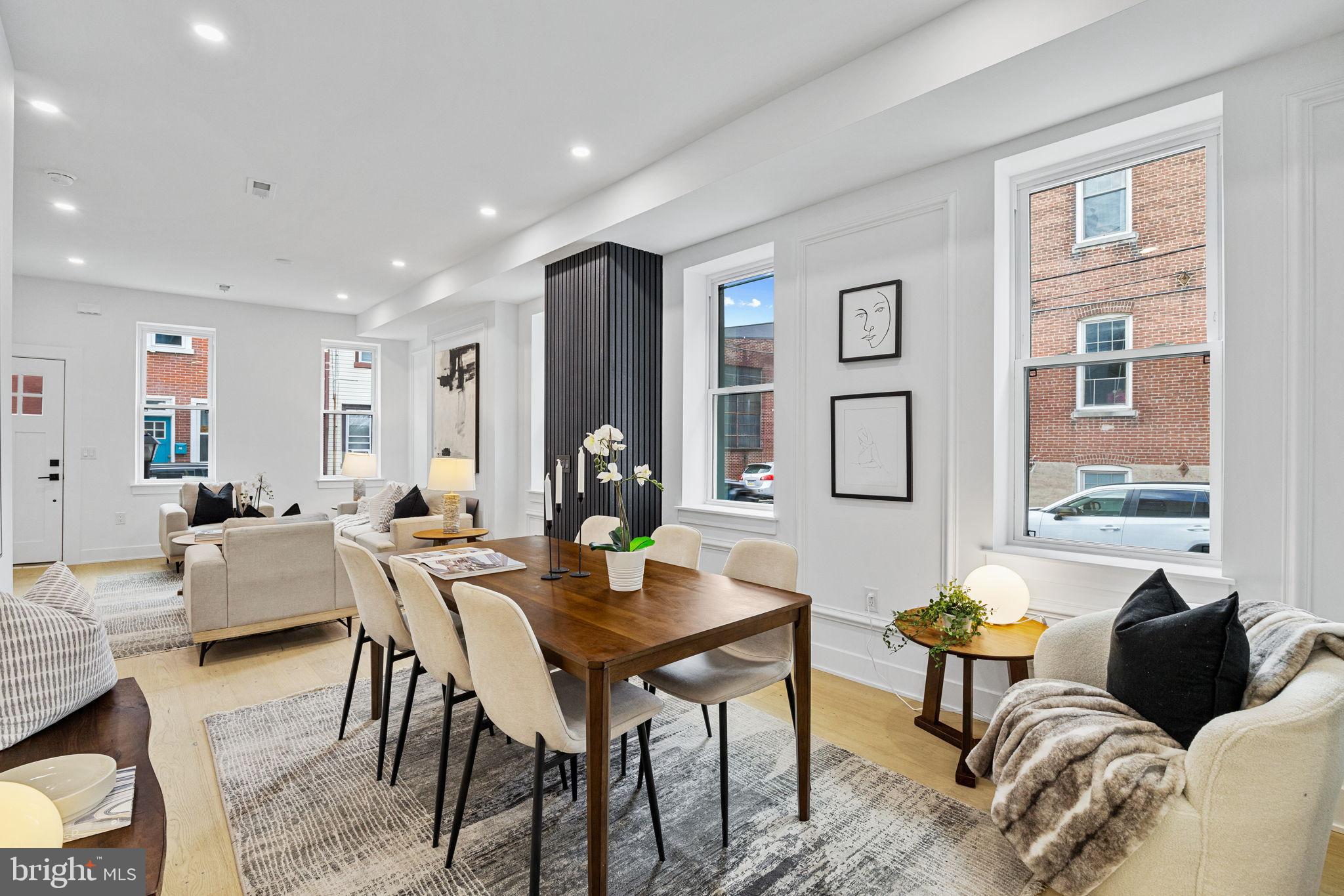 17 E COLUMBIA AVENUE